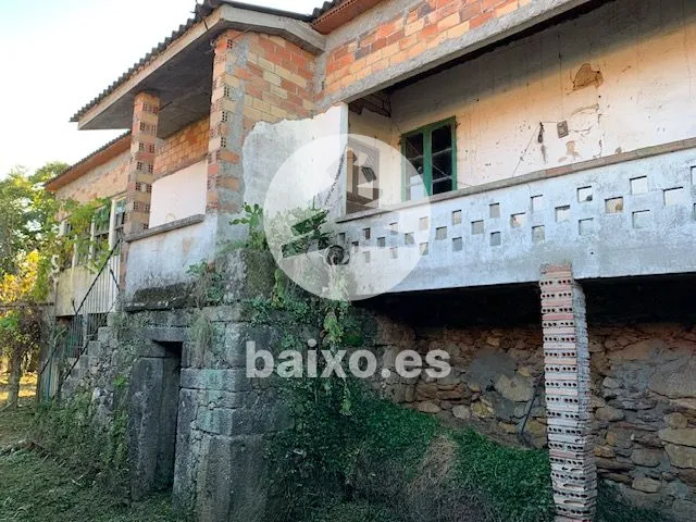 CASA PARA RESTAURAR