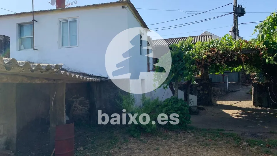 CASA CON FINCA