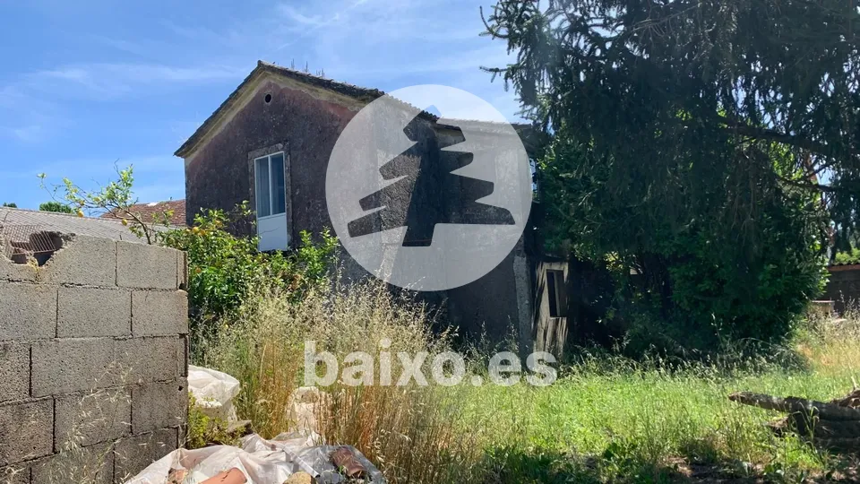 CASA PARA RESTAURAR CON LICENCIA